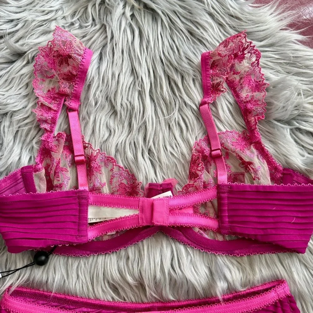 FOR LOVE & LEMONS Ophelie Bra + Matching Garter Belt Fuchsia XS NEW WITH TAGS